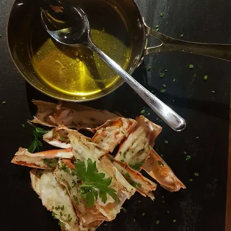 Bougainvill Sunset Willa *