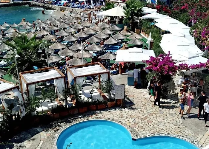 Bougainvill Sunset 别墅